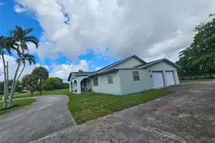 2621 NW 13th St, Pompano Beach, FL 33069 - Photo 1