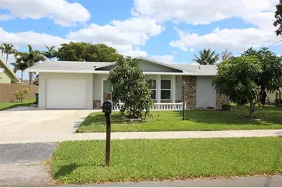 160 SW 127th Avenue, Plantation, FL 33325 - Photo 1
