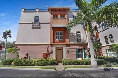 1033 NE 17th Way #1401, Fort Lauderdale, FL 33304 - Photo 1