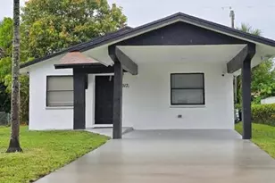 2917 NW 2nd St, Pompano Beach, FL 33069 - Photo 1