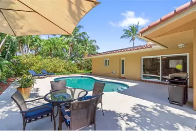 2100 NE 57 St, Fort Lauderdale, FL 33308 - Photo 1