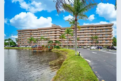 250 Jacaranda Drive #312, Plantation, FL 33324 - Photo 1