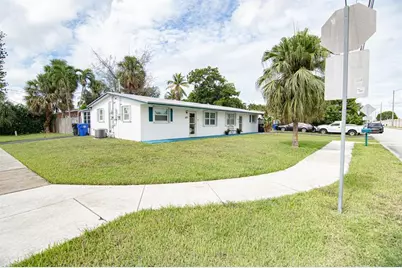 6872 SW 15th St, Pompano Beach, FL 33068 - Photo 1
