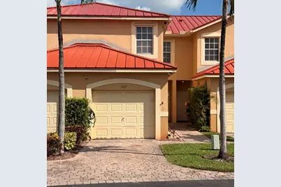 4107 Crystal Lake Drive, Deerfield Beach, FL 33064 - Photo 1