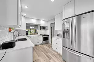 37 Lakeside Cir, Sunrise, FL 33326 - Photo 1