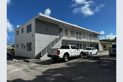 360 SE 12th Ave, Unit #2, Deerfield Beach, FL 33441 - Photo 1