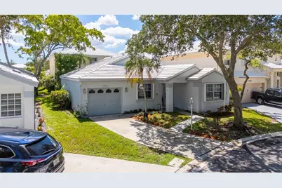 9424 NW 8 Creek, Plantation, FL 33324 - Photo 1