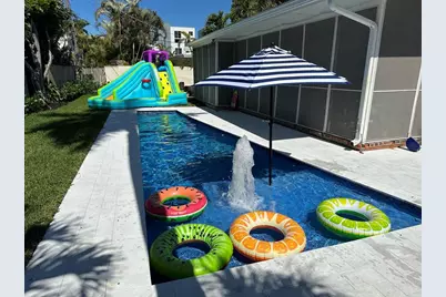 741 NE 16th Ter, Fort Lauderdale, FL 33304 - Photo 1