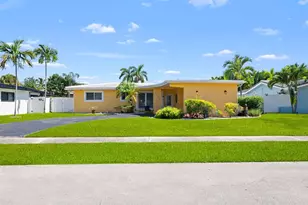 2144 NE 61st Ct, Fort Lauderdale, FL 33308 - Photo 1