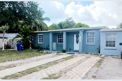 1700 NE 51st St, Pompano Beach, FL 33064 - Photo 1