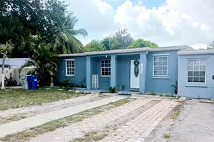 1700 NE 51st St, Pompano Beach, FL 33064 - Photo 1