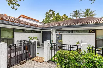 8920  Jacaranda Ln, Plantation, FL 33324 - Photo 1