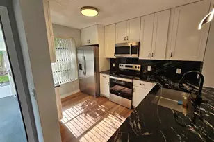 204 Lake Pointe Dr, Oakland Park, FL 33309 - Photo 1