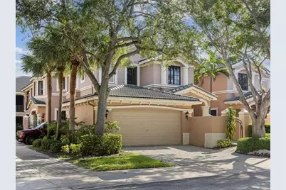 2798  Center Court Dr, Unit #3-30, Weston, FL 33332 - Photo 1