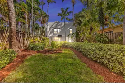 1573 NE 33rd St, Oakland Park, FL 33334 - Photo 1