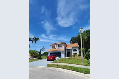 6011  Citrine Ct, Boynton Beach, FL 33472 - Photo 1