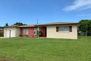 423 NE Willows Ave, Port Saint Lucie, FL 34952 - Photo 1