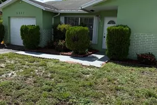 9607 Park Row, Boca Raton, FL 33428 - Photo 1