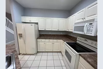 2018  Freeport Ln, Riviera Beach, FL 33404 - Photo 1