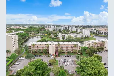 2108 S Cypress Bend Dr, Unit #309, Pompano Beach, FL 33069 - Photo 1