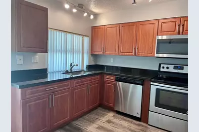 5266 NE 6th Ave, Unit #28H, Oakland Park, FL 33334 - Photo 1