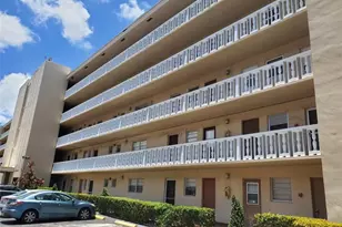 218 NE 12th Ave, Hallandale Beach, FL 33009 - Photo 1