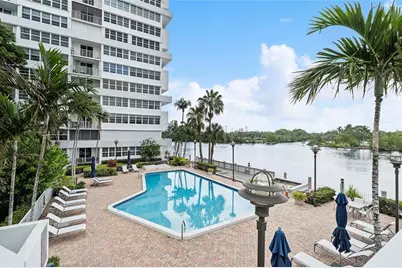 1160 N Federal Hwy, Unit #1020, Fort Lauderdale, FL 33304 - Photo 1
