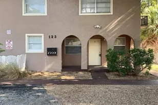 123 NW 40th St, Oakland Park, FL 33309 - Photo 1