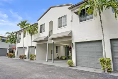 121 SE 7th Ave, Unit #121, Pompano Beach, FL 33060 - Photo 1
