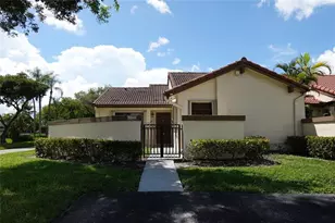 6632 NW 179th Terrace, Hialeah, FL 33015 - Photo 1