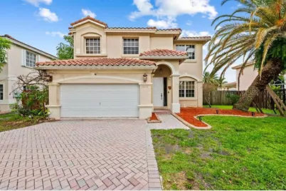 2010 NW 99th Ave, Pembroke Pines, FL 33024 - Photo 1