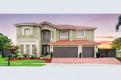 380 SW 167th Ave, Pembroke Pines, FL 33027 - Photo 1