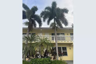 2120 NE 42nd Ct, Unit #6, Lighthouse Point, FL 33064 - Photo 1