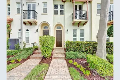 58 Via Floresta Drive, Boca Raton, FL 33487 - Photo 1