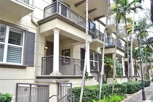 2617 NE 14th Ave, Wilton Manors, FL 33334 - Photo 1