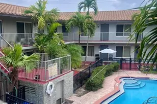 915 SE 22nd Ave, Pompano Beach, FL 33062 - Photo 1