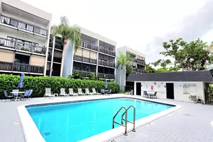 1021 Mockingbird Ln, Plantation, FL 33324 - Photo 1