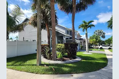 9700 SW 16th Ct, Pembroke Pines, FL 33025 - Photo 1