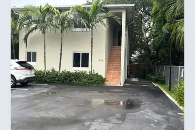 816 NW 3rd St, Unit #2, Fort Lauderdale, FL 33311 - Photo 1