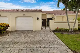 2522 Deer Creek Emerald Way, Deerfield Beach, FL 33442 - Photo 1