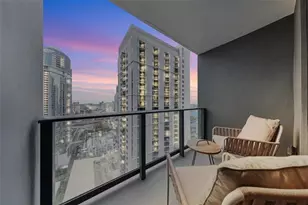 159 NE 6th St, Miami, FL 33132 - Photo 1