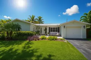 2131 NE 34th Ct, Lighthouse Point, FL 33064 - Photo 1