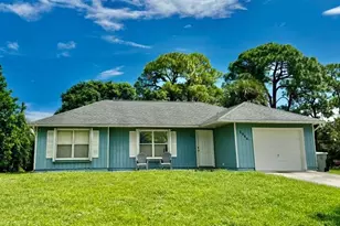 2046 15th Ave, Vero Beach, FL 32962 - Photo 1