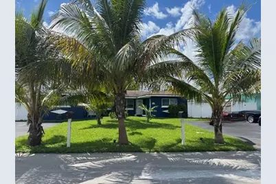 3149 NE 2nd Ave, Boca Raton, FL 33431 - Photo 1