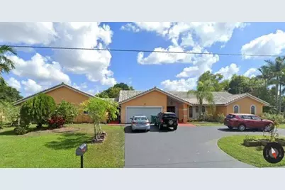1050 NW 114th Ave, Plantation, FL 33323 - Photo 1
