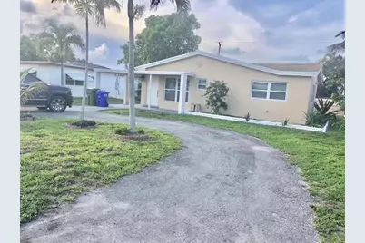 6951 SW 10th Ct, Pembroke Pines, FL 33023 - Photo 1