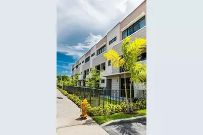 835 NE 17th Terrace #12, Fort Lauderdale, FL 33304 - Photo 1