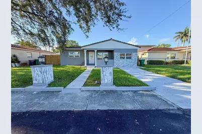 214 SE 3rd Ter, Dania Beach, FL 33004 - Photo 1