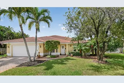 7549  Chicora Ct, Lake Worth, FL 33467 - Photo 1