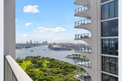 1040  Biscayne Blvd, Unit #1908, Miami, FL 33132 - Photo 1